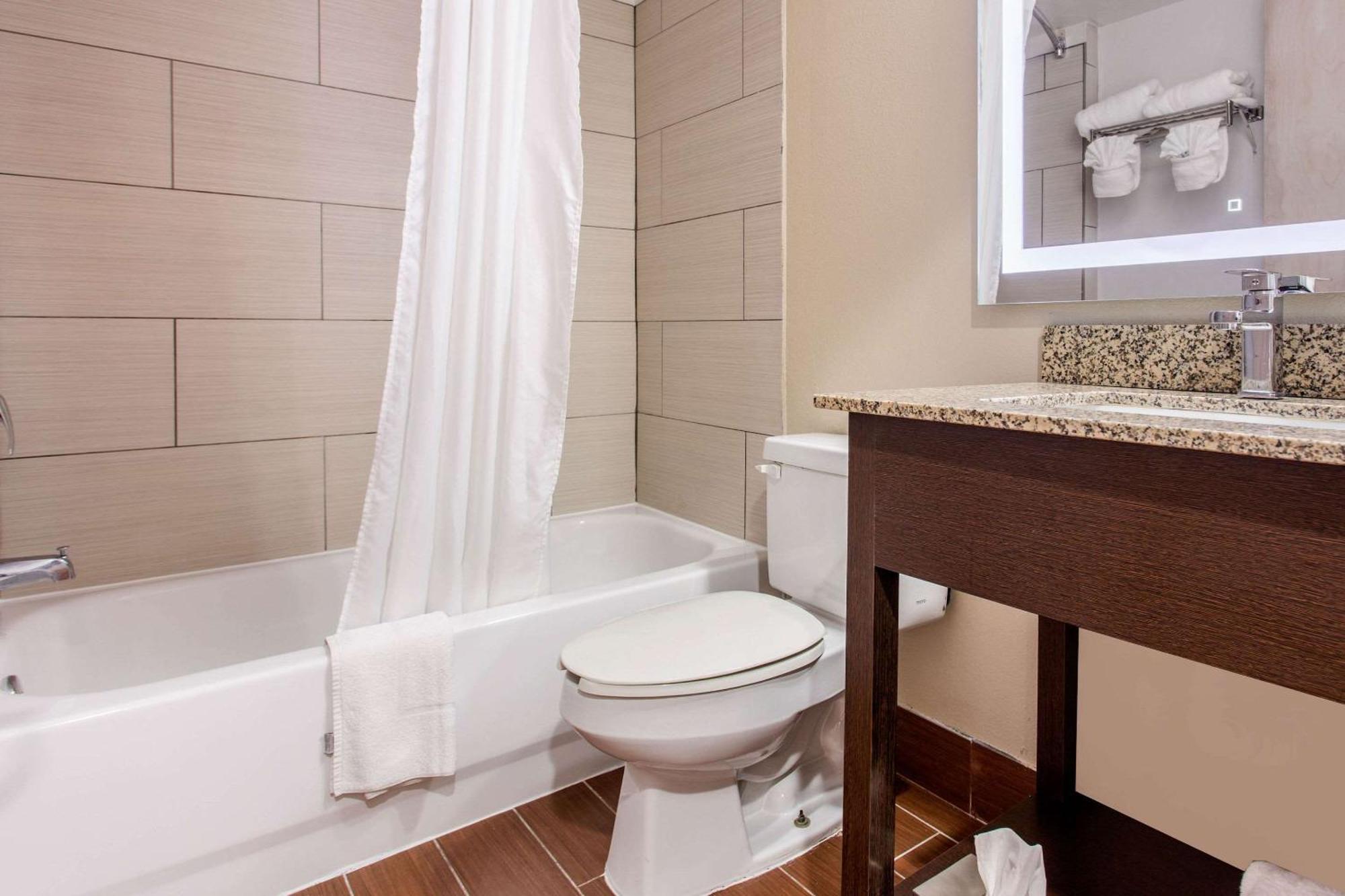 Quality Inn & Suites Myrtle Beach Near Outlets Eksteriør bilde